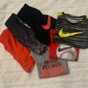 Nike Kids Mismatch Bundle